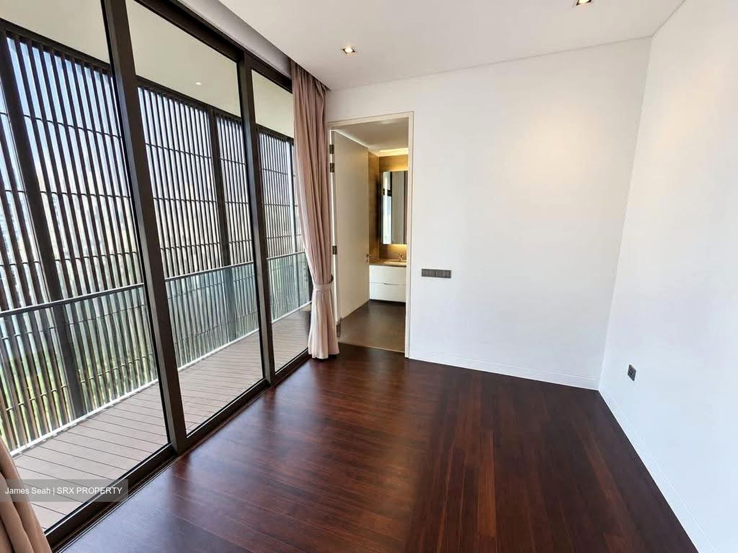 Lloyd Sixtyfive (D9), Apartment #613031541
